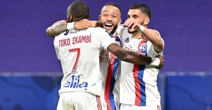  法甲官方宣布赛季最佳教练授予加尔杰  