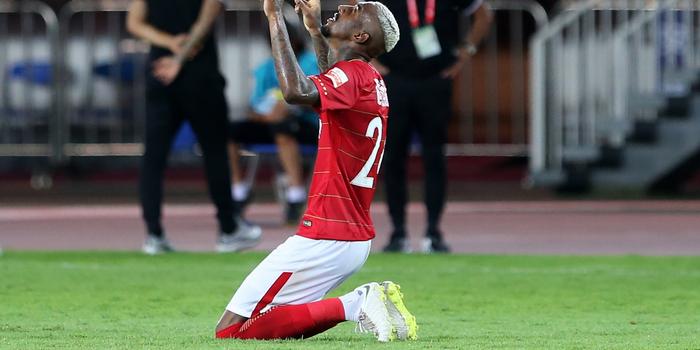  布雷斯特年轻门将入选国家队集训  